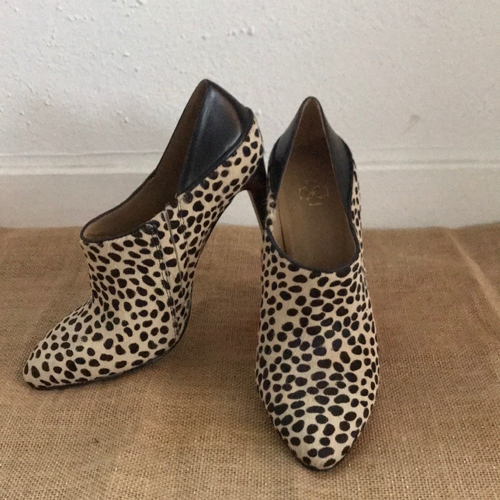 Ann Taylor cheetah/leopard print.